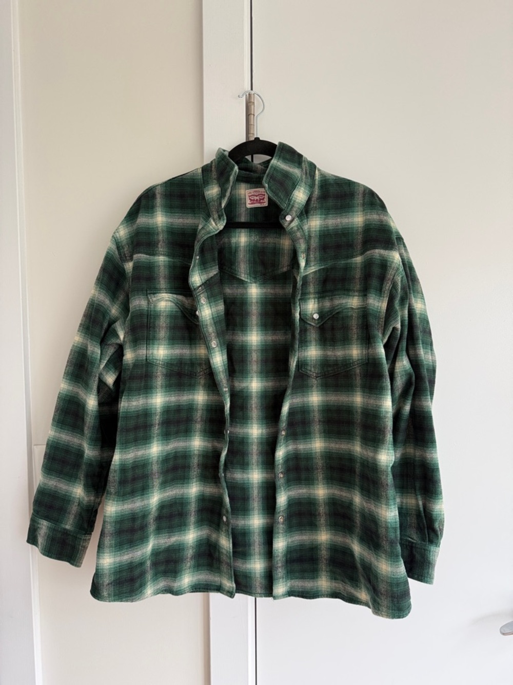 Levi's Green Oversized Plaid Button-Down Flannel Shirt